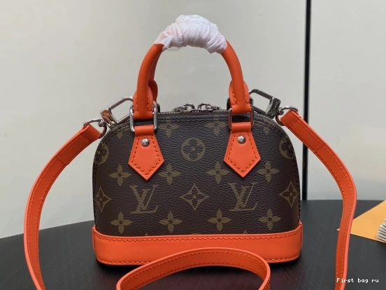 First bag ru VUITTON LOUIS Alma-18*12*8cm Nano 0802